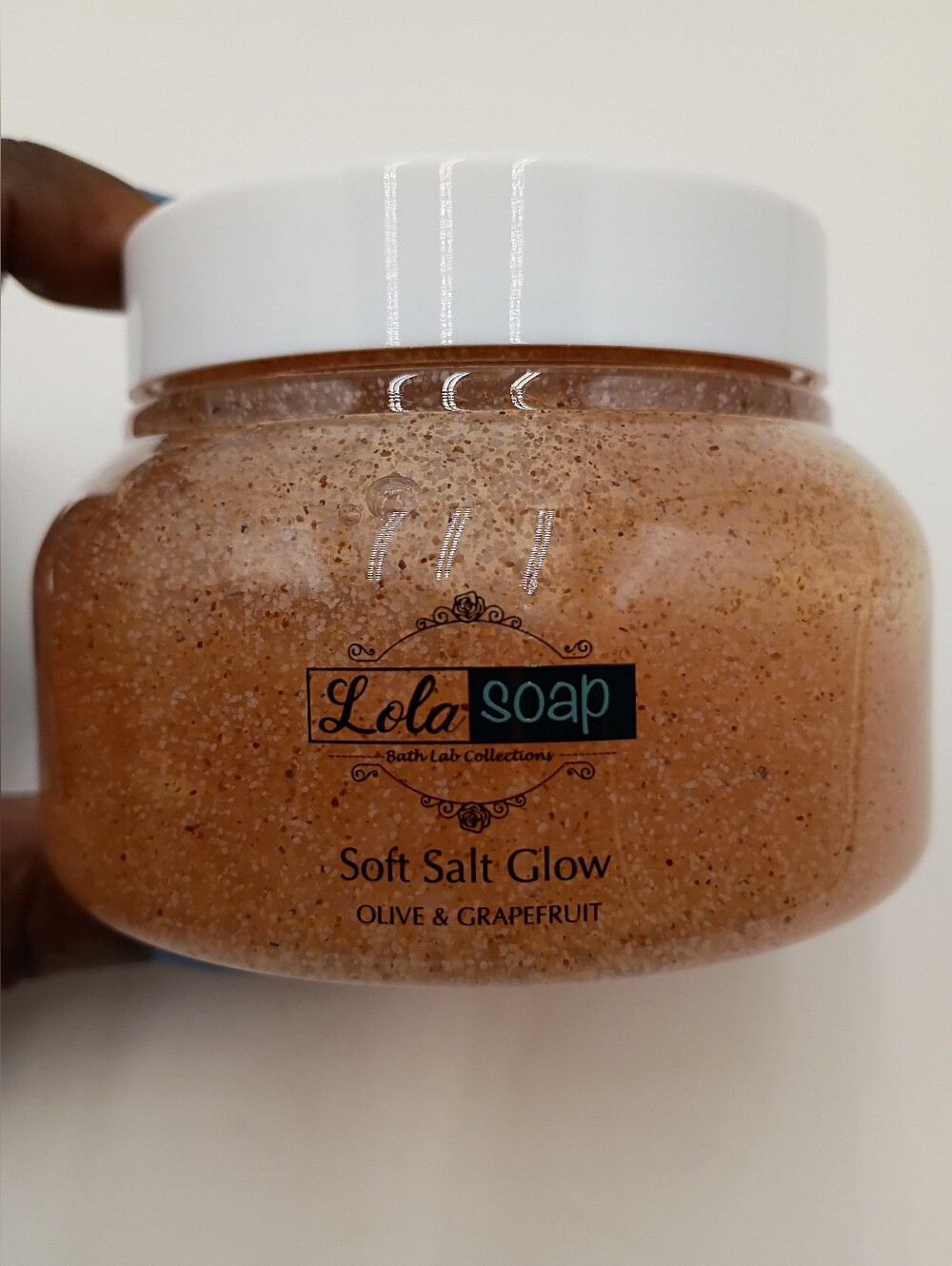 Lola Soap Soft Salt Glow. Olive and Grapefruit. Body scrub. 7.05 oz